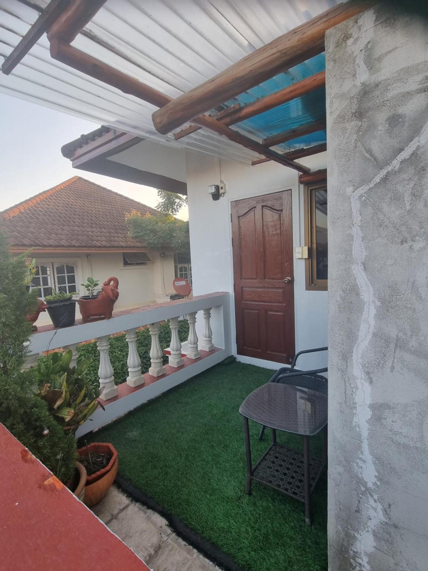Hom Baan Chiang Mai Hotel Kültér fotó
